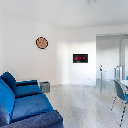 Dreams Little Apartment - M5 Station - Near Center Milaan Buitenkant foto