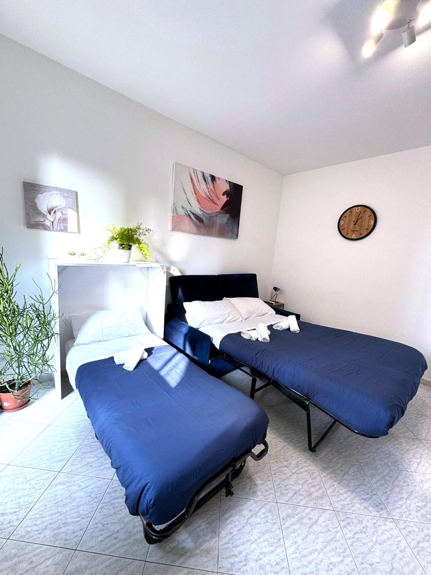 Dreams Little Apartment - M5 Station - Near Center Milaan Buitenkant foto